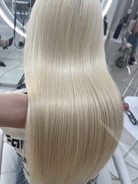 ガガ 心斎橋(GAGA) 韓国/ハイトーンカラー/ワンホンヘア/レイヤーカット/髪質改善