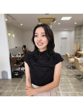 シンス(Since) レイヤー/顔周りレイヤー/センターパート/コテ巻き/かきあげ