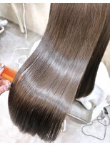 リルアーチ(Lillarch)&nbsp;髪質改善/イルミナカラー/縮毛矯正/TOKIO/大人女性/韓国風