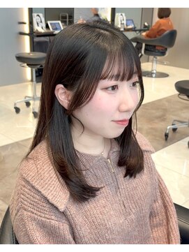 ハルキミナト ジャパン ヨコハマ(HARUKI MINATO japan YOKOHAMA) オトナ可愛いミディアム/盛れる顔周りカット