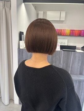 プレジールバイラファブリック(PLAISIR by LA FABRIQUE) ミニボブ×メテオストレート【新村/PLAISIR/草加】