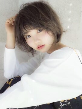 ロミー 本厚木(ROMMY.) 本厚木☆大人ガーリーショートボブ☆髪質改善くすみベージュ前髪