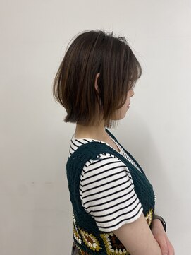 エメ 小山(Aimer) ボブレイヤー