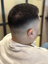 キタセンジュバーバー バイ ティーズ(KITASENJU BARBER by T's) 濡れパン