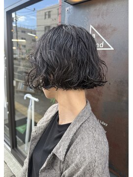 アネンド(anend) 首がキレイ見えるボブ/パーマスタイル