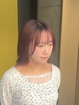 アウラ(AURA)&nbsp;レイヤーボブ/おしゃれ女子ウルフヘア／顔周りレイヤー/ブリーチ