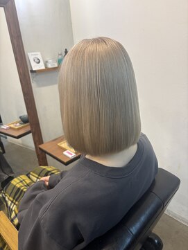 アイノベル(‘Inovel’) カット＋カラー＋oggiottoトリートメント