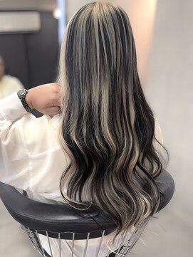 ラニシス ヘアー(Lanisis Hair) アシンメトリーデザインカラー