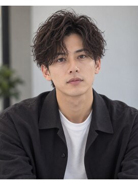 フェリア ファム 桃山台(FERIA fam) 刈り上げセンターパート/フェザーパーマ20.30代