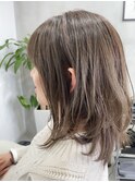 【大人ガーリー韓国レイヤー×グレージュカラー】