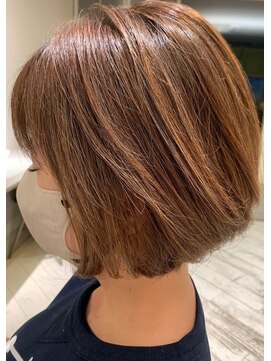 オンカラー(ON.COLOR) 大人ブラウンベージュハイライトショート