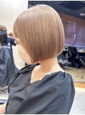 ショートボブダブルカラーハイトーンハイライトケアブリーチ韓国