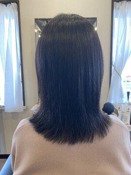 コアフィールフィス(COIFFURE fils) 新規お得クーポンあり【見附　今町】黒髪ミディアムヘア
