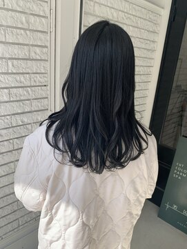 アドア(adore) 暗髪ブルーブラック