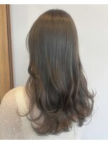 ヒュー(Huu) Olive beige