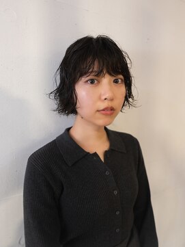 イーズ(e's) ボブくせ毛風ウェーブヘア Genta