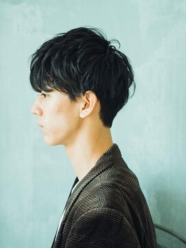 アジュール 倉敷店(Azule) Azule/マッシュショート/ブラック