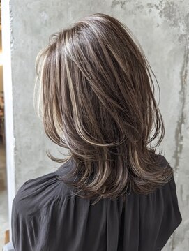 ハーツ(Heart's) ◇大人可愛い20代30代40代50代前下がりショートボブ丸みショート