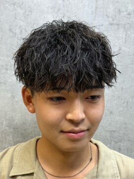 カウンター(COUNTER) メンズ刈り上げマッシュ/ツイストパーマ　【初回　￥13000】