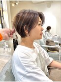 ショートボブ