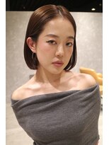 ビュートリアム 南青山(BEAUTRIUM) ミニボブ切りっぱなしボブ前髪なし海外ボブ大人ボブ表参道30代