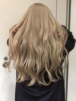 アウラ(AURA)&nbsp;盛岡駅ハイトーンカラーブリーチデザインカラーブロンドレイヤー