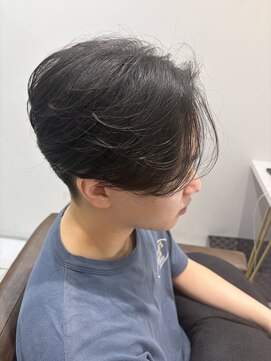 ザトエル 栄(THE TOEL) 毛流れセンターパート