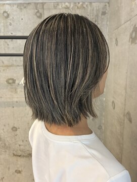 プラスシー(+C) 大人のおしゃれな地毛にハイライト/福岡ハイライト