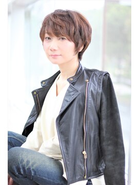 ミスエッセンス(MISS ESSENCE) 大人ガーリーショート