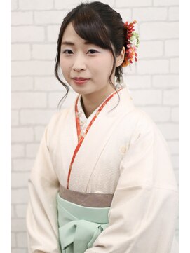 ヘアメイク アヴァロン 橋本店(HAIR MAKE Avalon) 【Avalon橋本】ナチュラルシニオン［橋本/橋本駅］