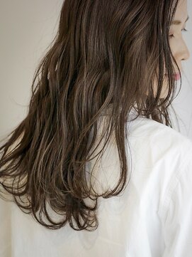 ヒュッゲプラス(hygge+) グレージュレイヤー