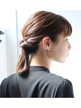 コンパス(COMPASS) ナチュラルまとめ髪