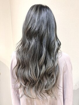 フェリエットバイビークール(feliette by Be-COOL) バレイヤージュグラデーションカラー