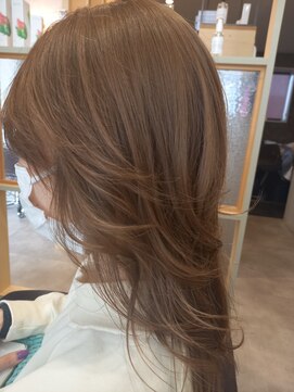 グロウ ツクバ(GLOW TSKUBA) ILLUMINACOLOR