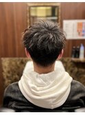束感ツーブロックマッシュ