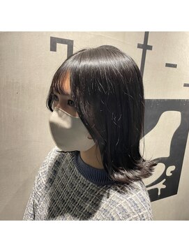 アルター(aL ter) 顔まわりカット×切りっぱなしミディアム