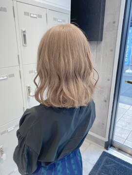 ワンズクロエ 原宿店(ONE's Chloe) ジェシカライツ/マロンベージュ/Aライン/かきあげ[原宿駅]