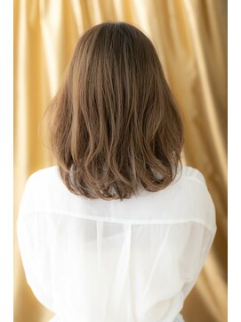 カバーヘア ブリス 戸田公園西口店(COVER HAIR bliss) □ミルクチョコレート抜け感ラフカール216戸田公園20代30代40代