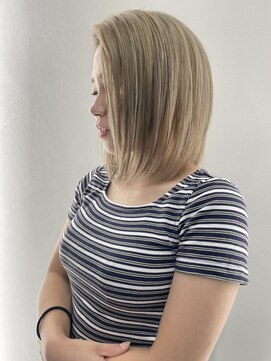 ジンクヘアーセカンド(ZiNK HAIR2nd) 柔らかベージュカラースタイル