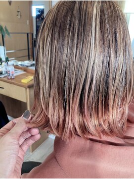 ヘアサロン ワンワールド(Hair Salon One World) 外ハネ裾カラー