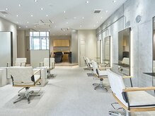 ジーナ 豊洲ベイフロント(Zina)の雰囲気（＊艶髪カラー・トリートメント・髪質改善・縮毛矯正＊が大人気♪）