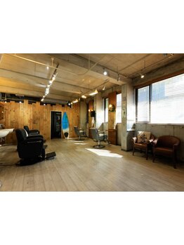 ベテランStylistがご担当!地域に愛されるプライベートサロン。通いやすい価格と居心地の良い空間が大好評♪