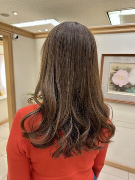 松本平太郎美容室 銀座本店 イノアカラー×ブラウンベージュ/30代40代50代60代