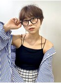 メガネと相性抜群マッシュショート