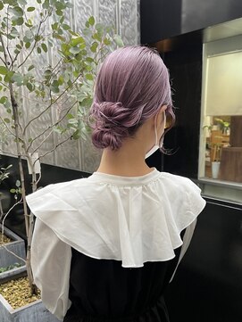 シェリ 天神(CHERIE) ラベンダーピンク.シニヨンアレンジ