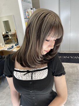 アヴァンス 京橋店(AVANCE) 動くたびに色っぽい。アンブレラカラー×まとまりレイヤー