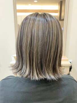 アルターリール(aL ter Rire) 暗めカラー/デザインカラー/フェイスフレーミング/福原遼華/鎌取