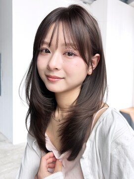 グレージュロング韓国ヘア顔周りレイヤー_F21128