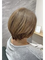 ハロー 池田店(Hollow)&nbsp;【ハイライトで白髪ぼかし/脱白髪染め】石橋/池田/箕面