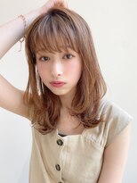 トゥーナ 表参道(tona)&nbsp;ミディアムレイヤー、外ハネボブ、グレージュ☆